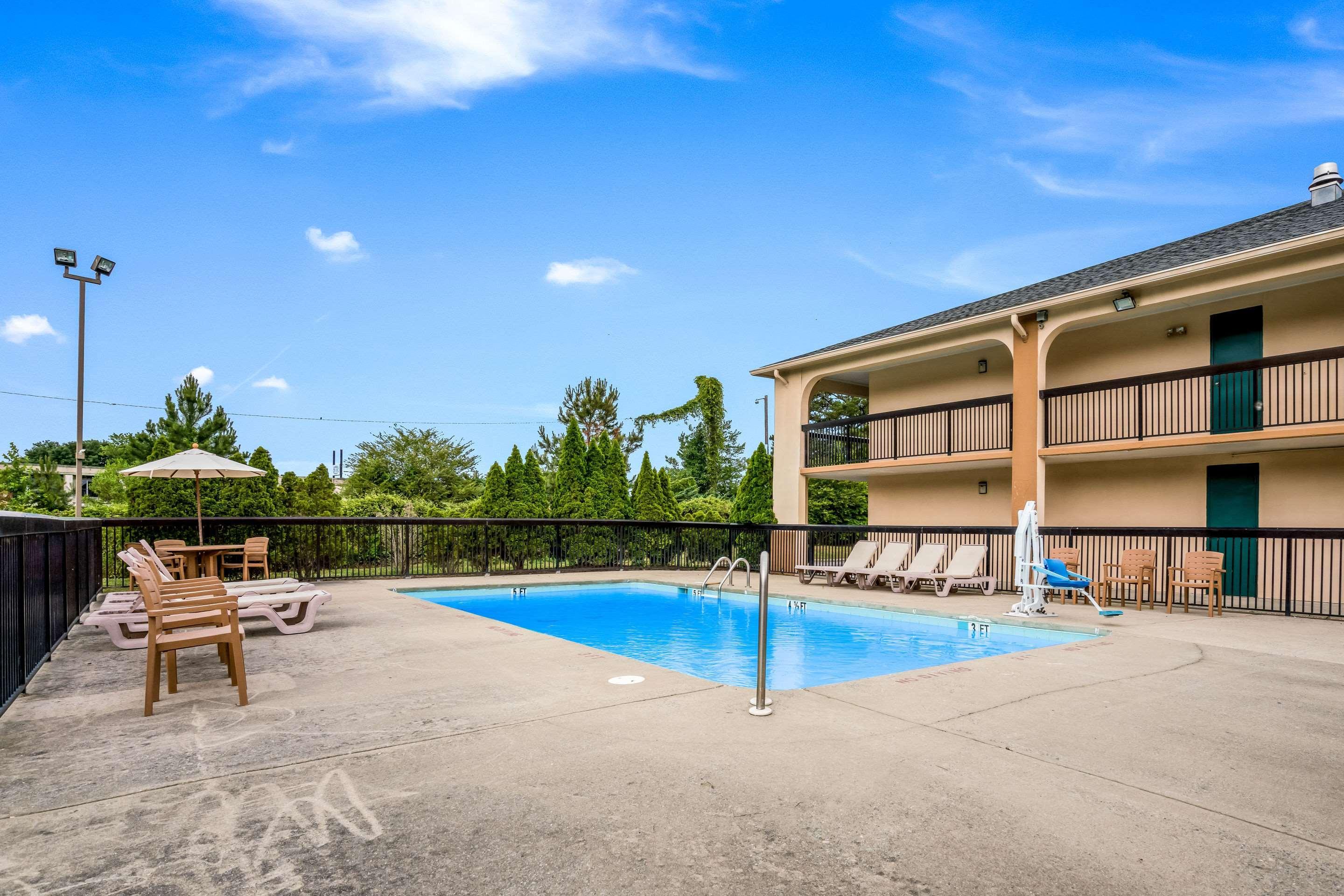 Quality Inn North Battleboro Exterior photo