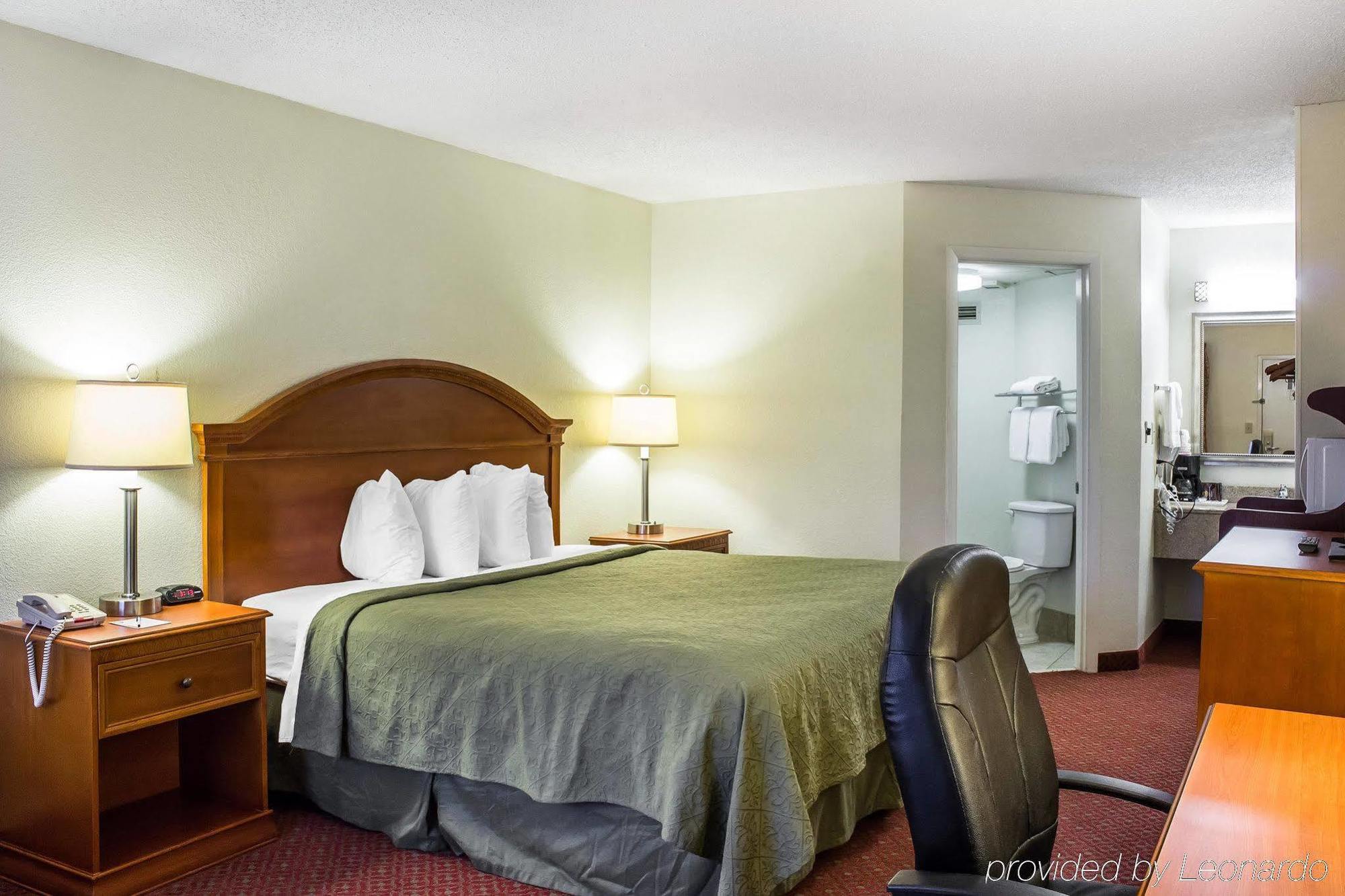 Quality Inn North Battleboro Exterior photo