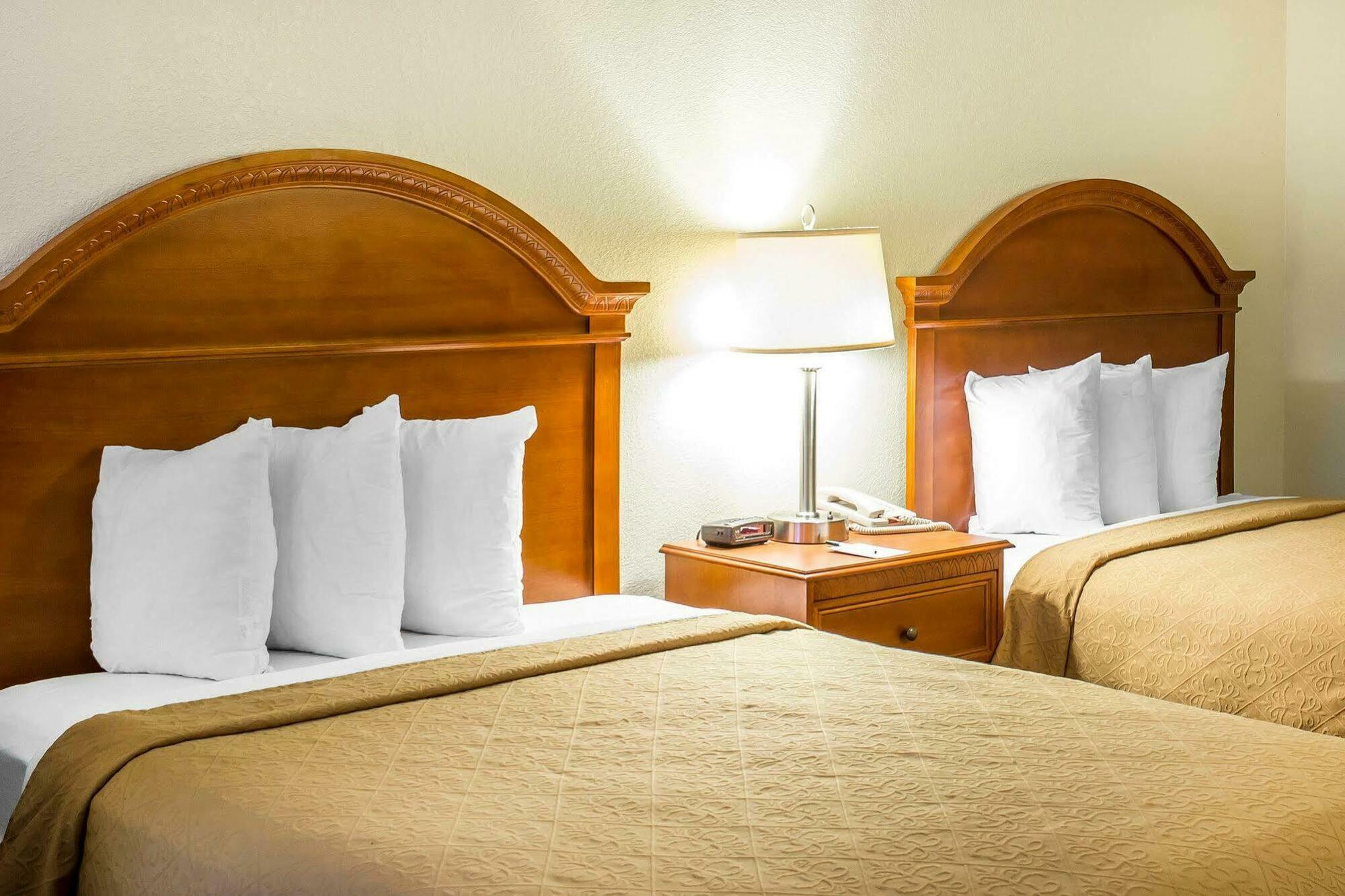 Quality Inn North Battleboro Exterior photo